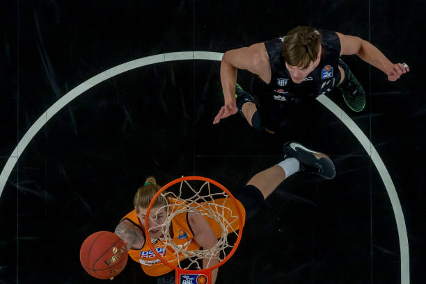 力的球员选 力的球员选