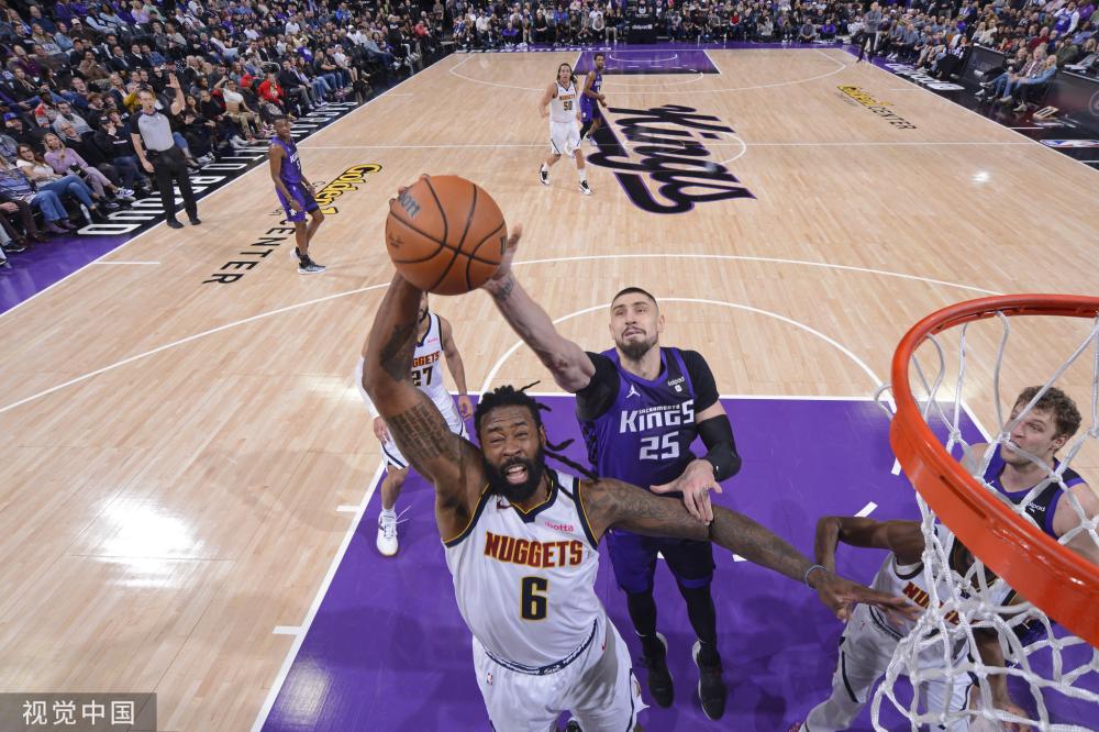 站稳脚跟 站稳脚跟