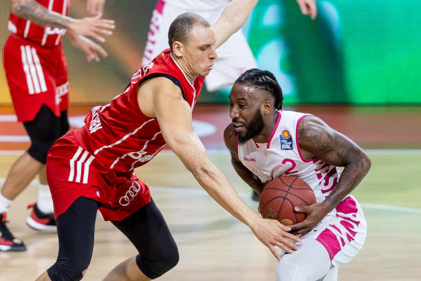 人刮目相看 人刮目相看