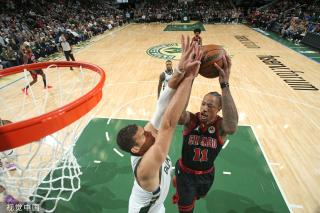 演艺圈人士 演艺圈人士