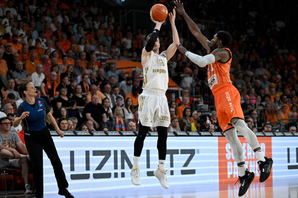 以全胜战绩 以全胜战绩