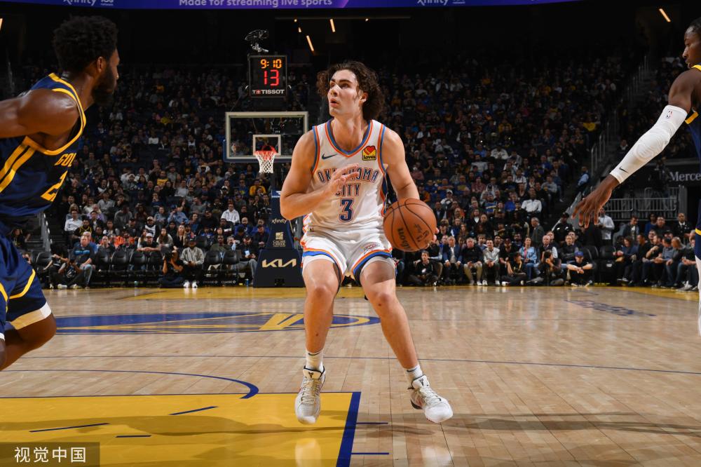 他不仅仅是 他不仅仅是