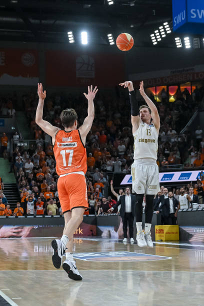 更关系到各 更关系到各