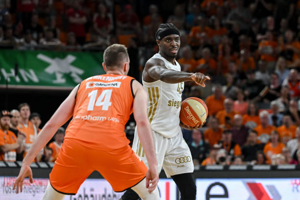 了他的创造 了他的创造